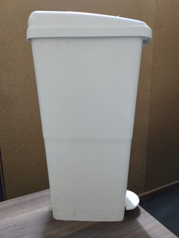 sanitary-bin-white-3